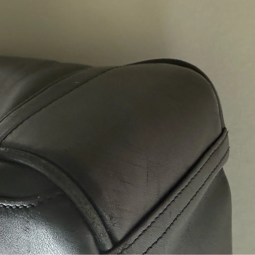 COACH F70666 Lexington Flap Top Black Leather Briefcase/laptop Bag Buckle Detail